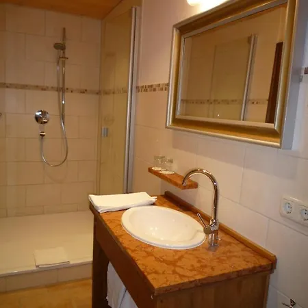 Pensjonat Gaestehaus Johanna 4*