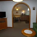 Guest house Gaestehaus Johanna 4*